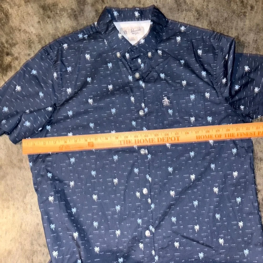 Lot of 2 Penguin Munsingwear Shirt Mens L Navy Blue Stars & Palm Print Button Up - Picture 14 of 15